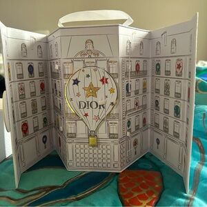 Dior 🌟 Decorative Gift Box with Multicolor Star & Hot Air Balloons